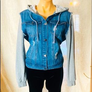 Rue 21 washed denim jacket. Large